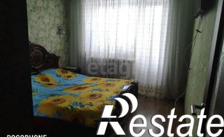 4-комн квартира улица Калинина, 23,  д. 23