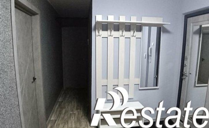 4-комн квартира улица Панина, 43,  д. 43
