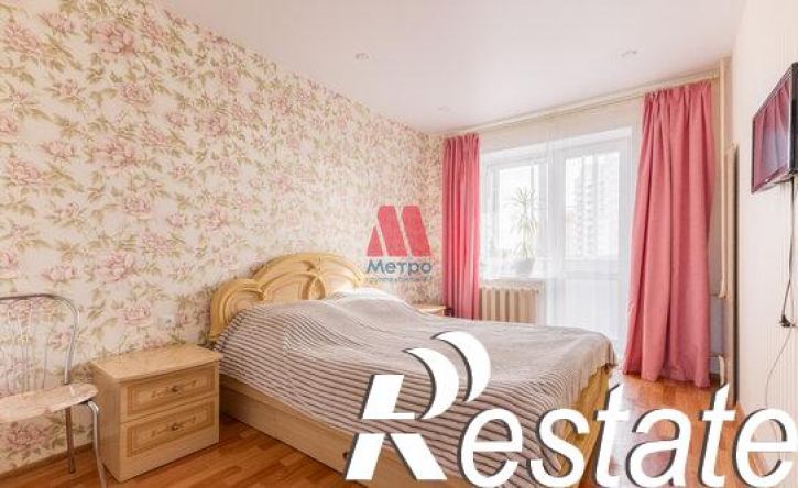 3-комн квартира улица Калинина, 39 к4,  д. 39 к4