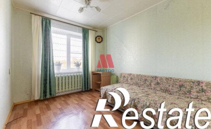 3-комн квартира улица Калинина, 39 к4,  д. 39 к4