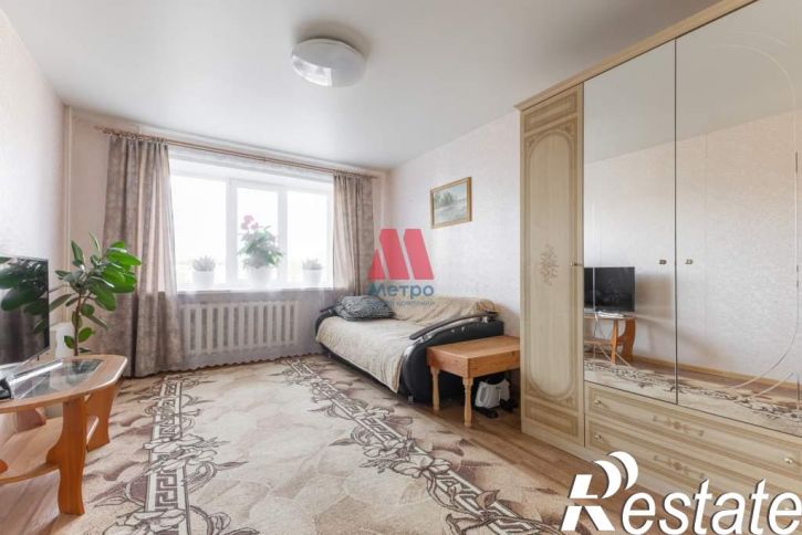 3-комн квартира Калинина улица, д.39к4