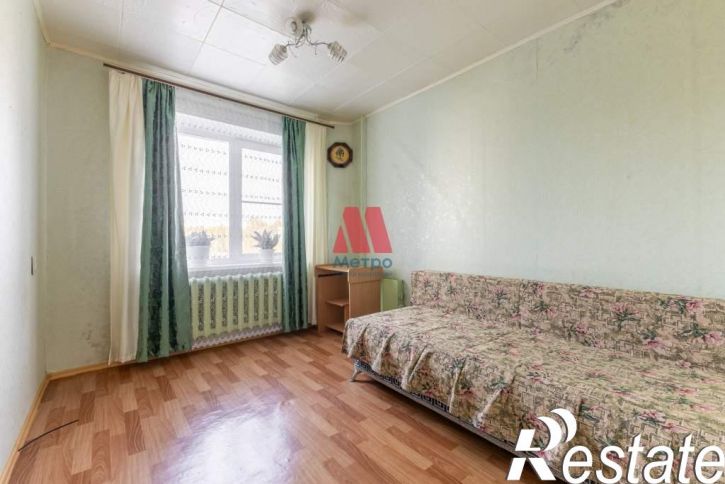 3-комн квартира Калинина улица, д.39к4