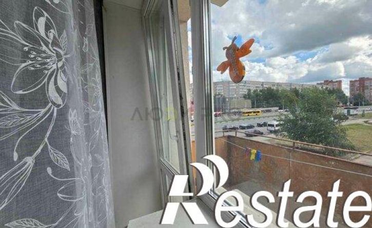 3-комн квартира Московский проспект, 94,  д. 94