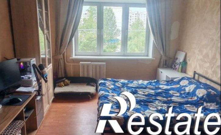 3-комн квартира улица Панина, 8,  д. 8