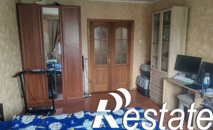3-комн квартира улица Панина, 8,  д. 8