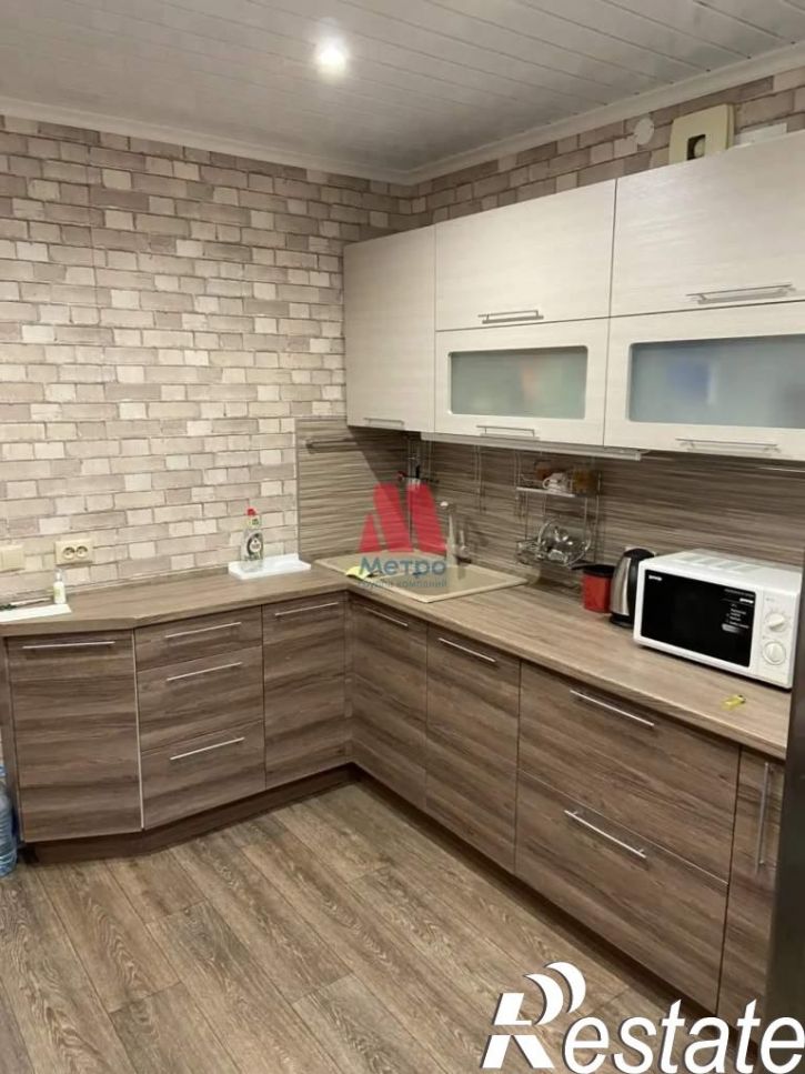 1-комн квартира Строителей улица, д.7к3