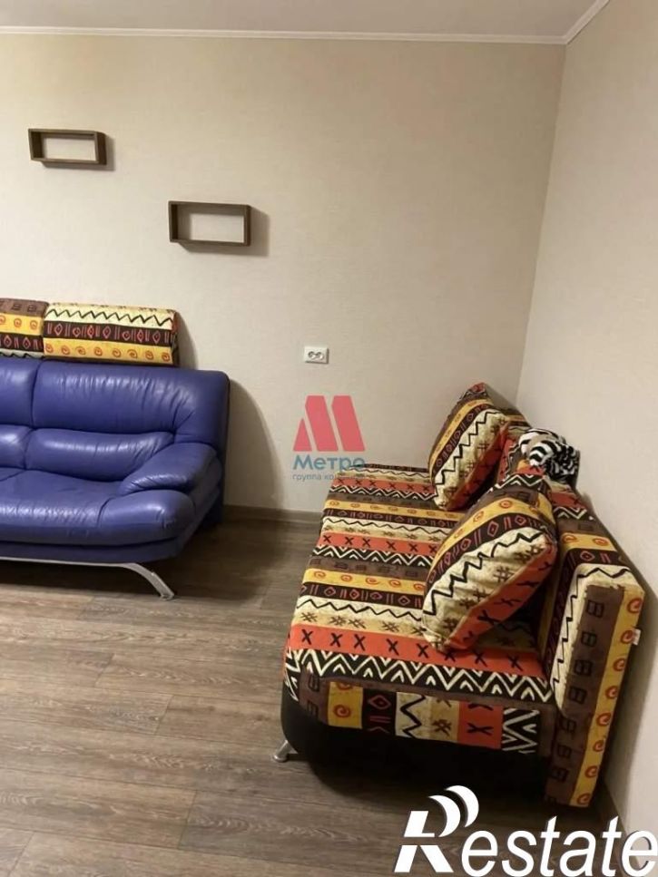 1-комн квартира Строителей улица, д.7к3