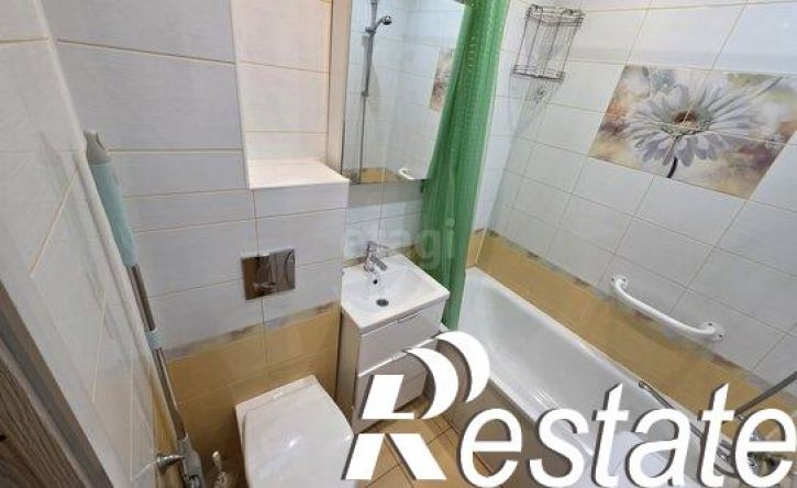 2-комн квартира улица Блюхера, 42,  д. 42