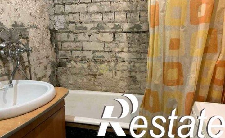 3-комн квартира проспект Авиаторов, 102 к2,  д. 102 к2