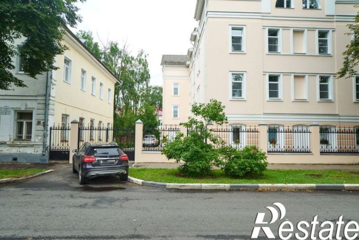 5-комн квартира Кедрова ул, 6