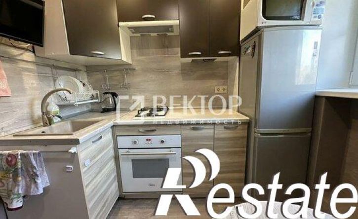 1-комн квартира улица Маланова, 10Б,  д. 10Б