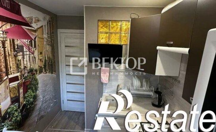 1-комн квартира улица Маланова, 10Б,  д. 10Б