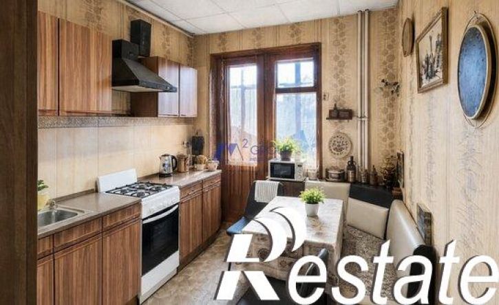 3-комн квартира проспект Октября, 34/21,  д. 34/21