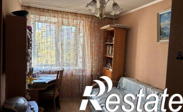 3-комн квартира проспект Авиаторов, 90,  д. 90