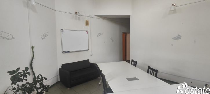 4-комн квартира улица Советская, 43