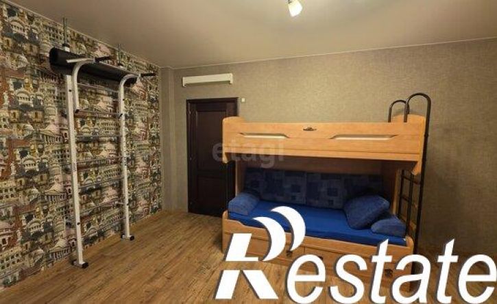 3-комн квартира проспект Толбухина, 17,  д. 17