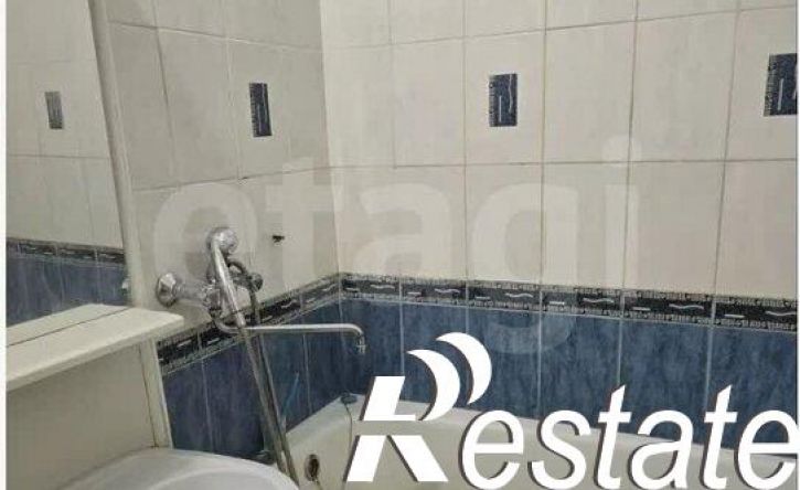 3-комн квартира проспект Машиностроителей, 10,  д. 10