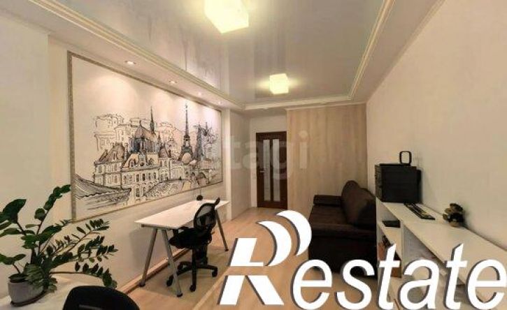 3-комн квартира улица Чехова, 17 к2,  д. 17 к2