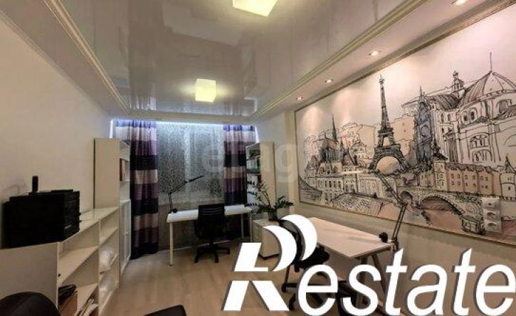 3-комн квартира улица Чехова, 17 к2,  д. 17 к2