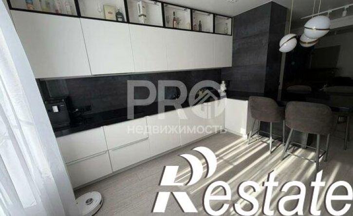 4-комн квартира улица Победы, 13 к2,  д. 13 к2