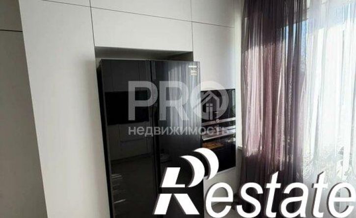 4-комн квартира улица Победы, 13 к2,  д. 13 к2