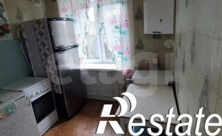 2-комн квартира улица Титова, 18,  д. 18
