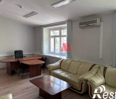 офис 41 кв м, этаж 3/3 Республиканская улица, д.112