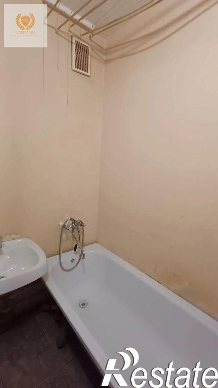 1-комн квартира Пирогова ул, 51К2