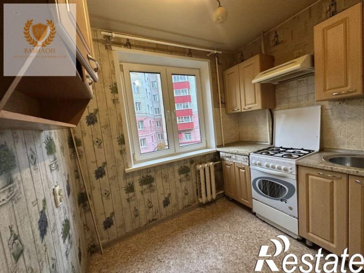 3-комн квартира Панина ул, 23