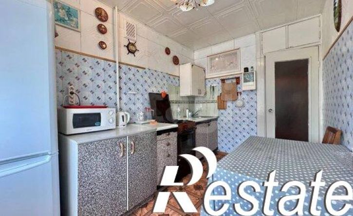 3-комн квартира улица Свердлова, 49,  д. 49