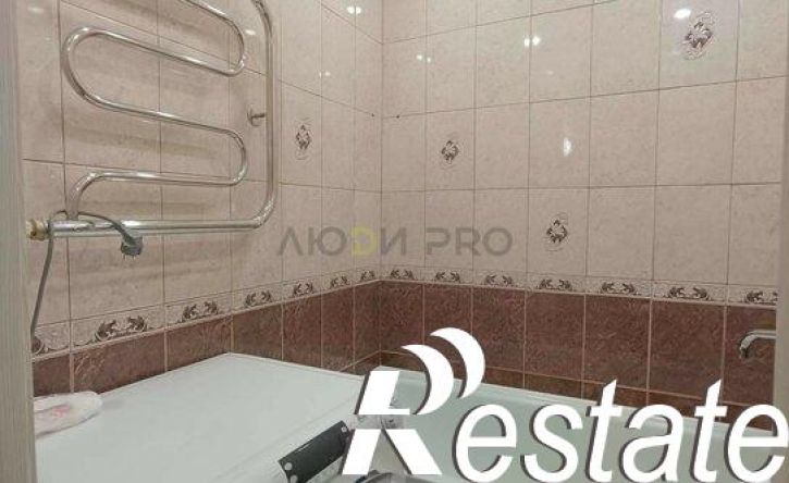 3-комн квартира улица Труфанова, 29 к2,  д. 29 к2