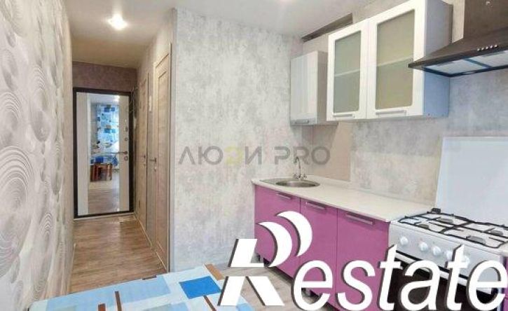 3-комн квартира улица Труфанова, 29 к2,  д. 29 к2