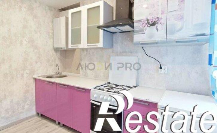 3-комн квартира улица Труфанова, 29 к2,  д. 29 к2