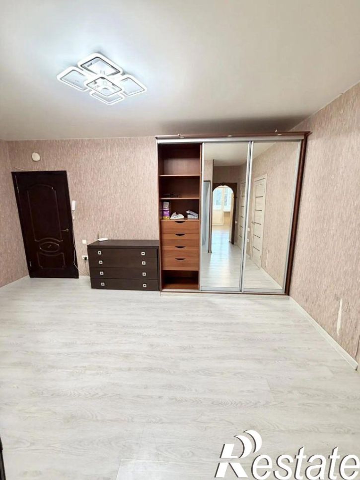 1-комн квартира Ньютона ул, 9